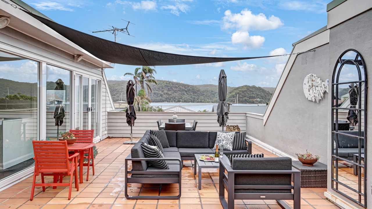 Iluka Palm Cove Penthouse