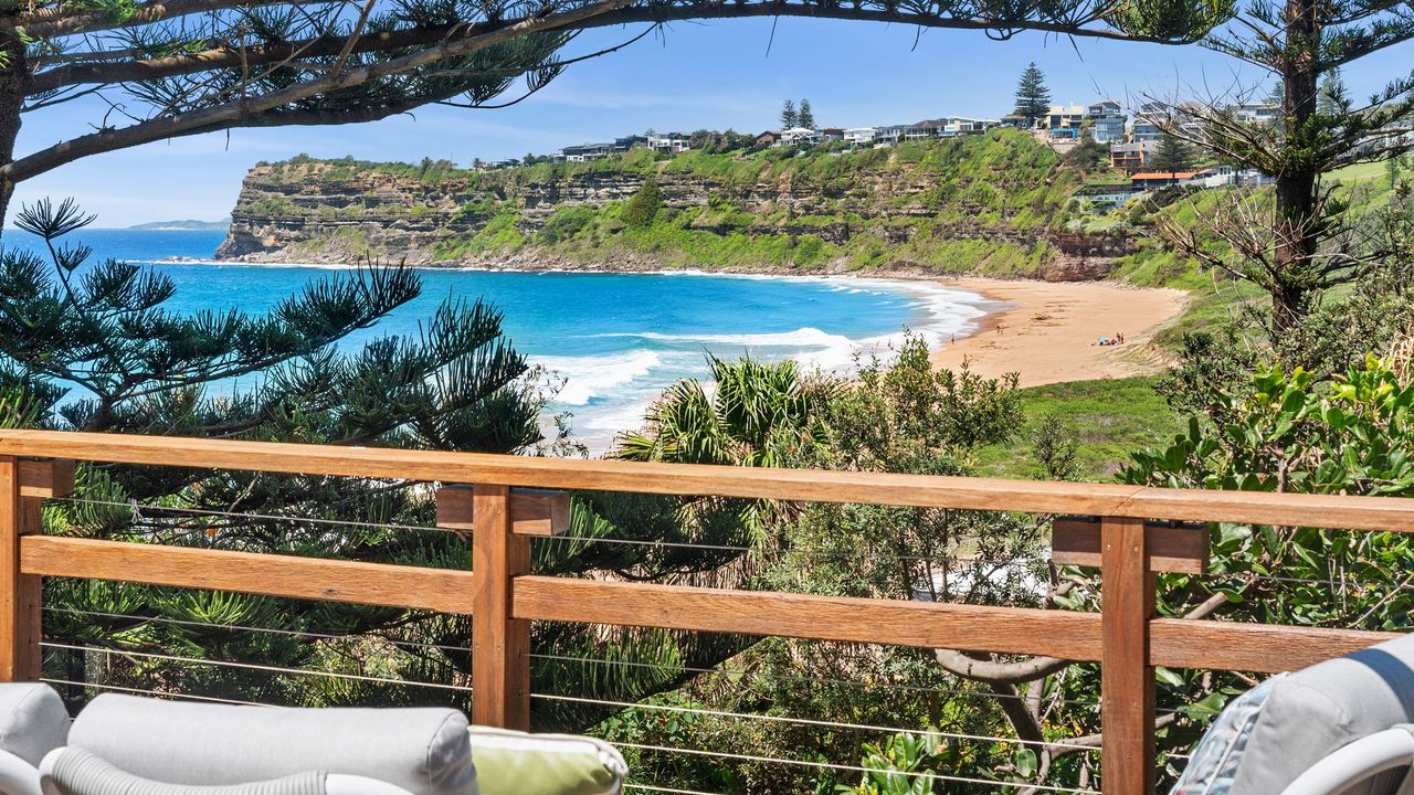 Bungan Beach House