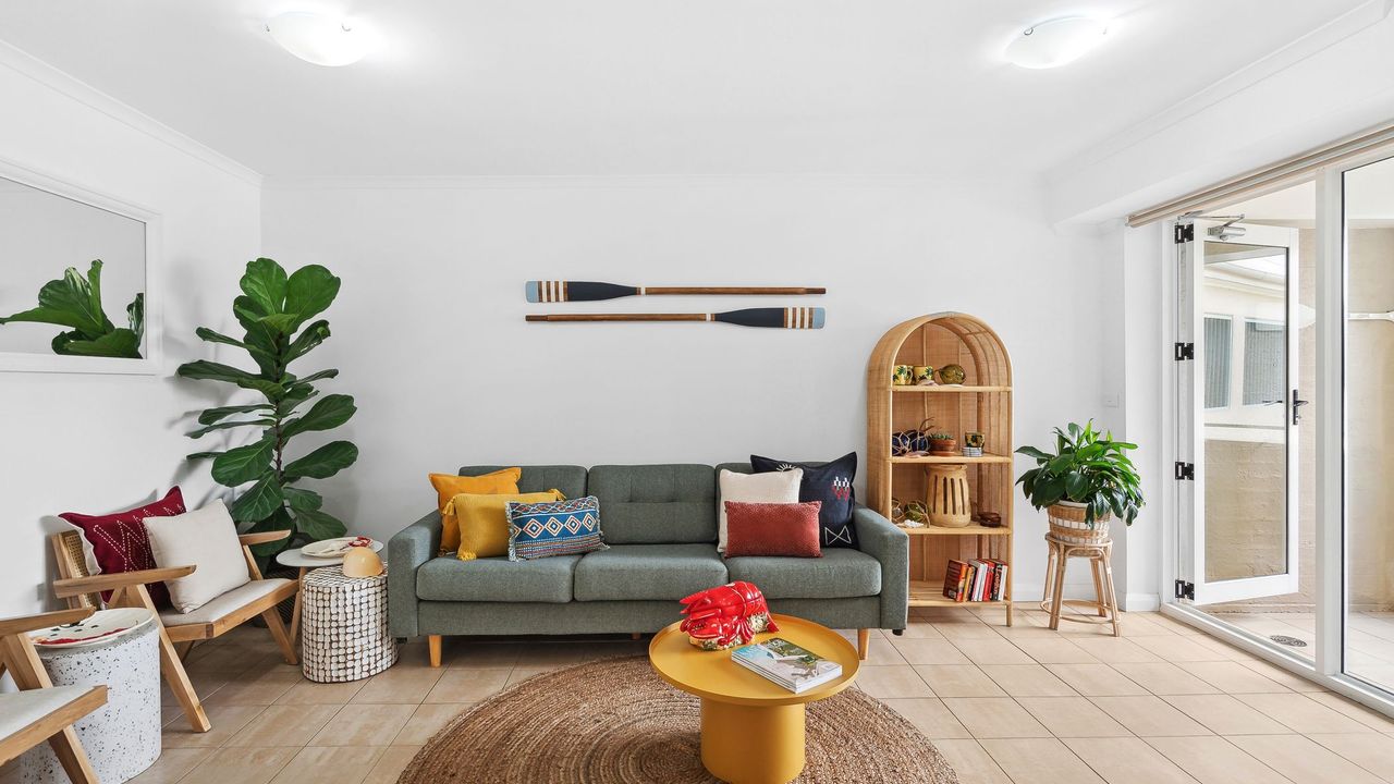Iluka Apartments – The Lighthouse