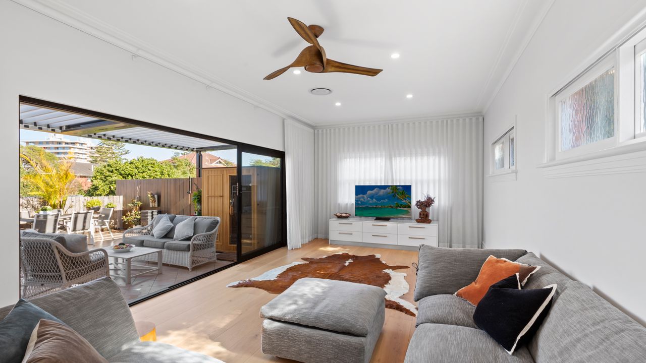 Luxury Manly Penthouse | Water Views