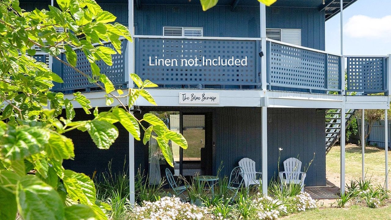 The Blue Bunyip – 3 Bunyip St , Goolwa South