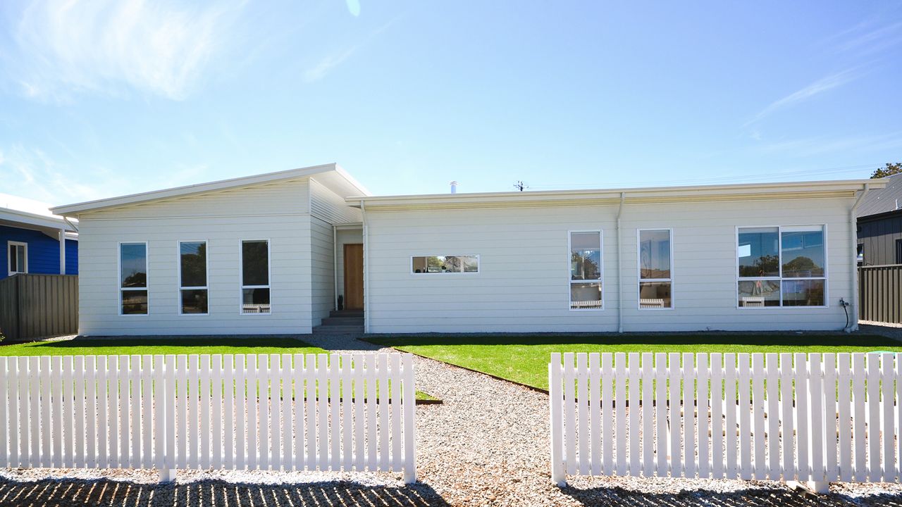 Luxury Coastal Retreat -14 Haynes Rd, Middleton