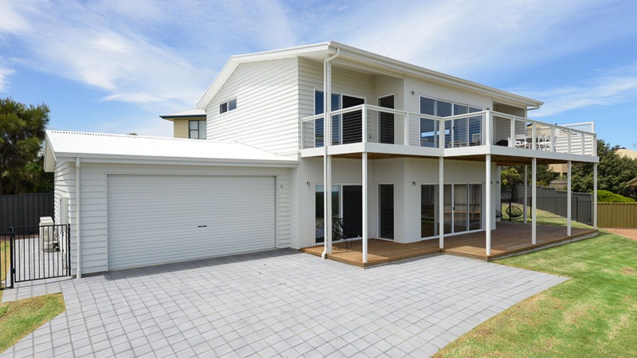 Magnificent Boomer Beach