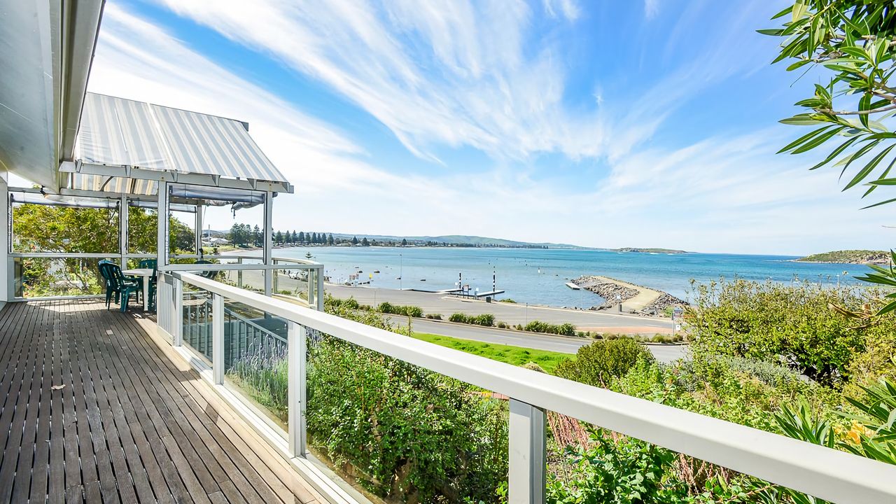 Magnificent Views Over the Bay