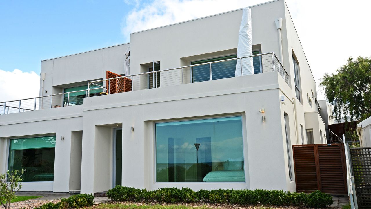 Luxury and Beachfront on Franklin