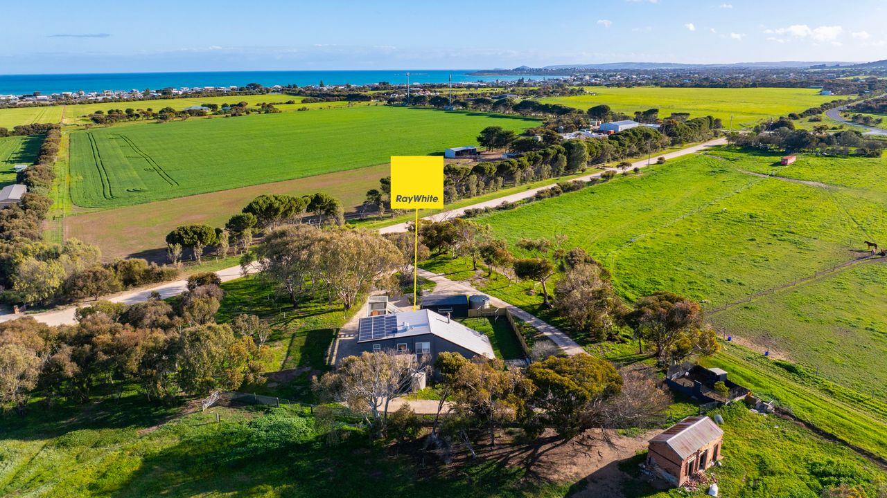 Sunshine Villa  – 484 Kessell Rd, Middleton