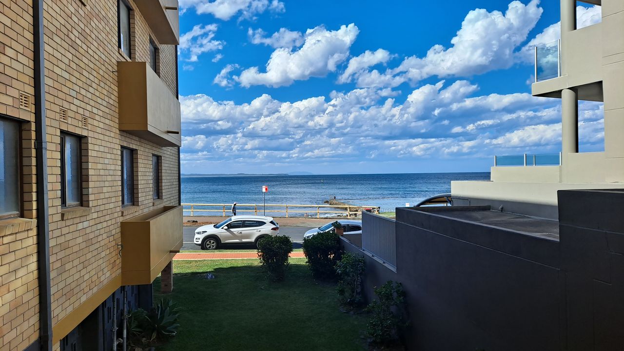 Hibiscus Court 1 – Forster Main Beach!