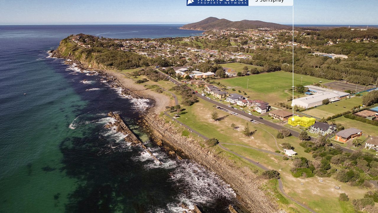 Surfspray 3 – Pebbly Beach