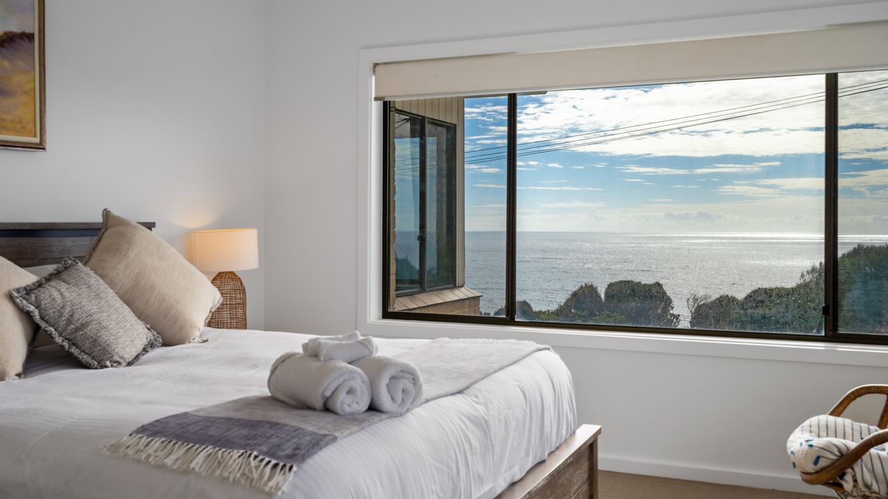 Noah’s 46 Cliff Road