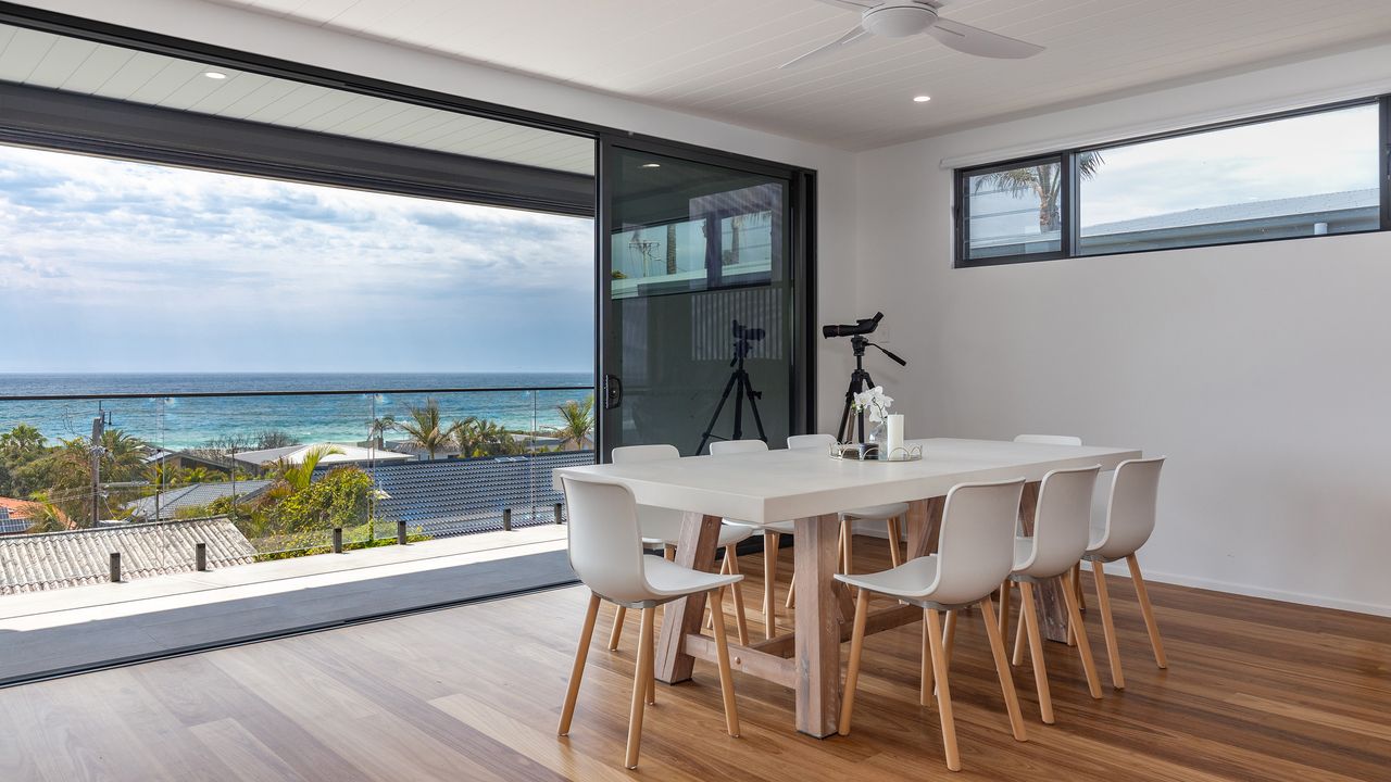 26B Seaview St