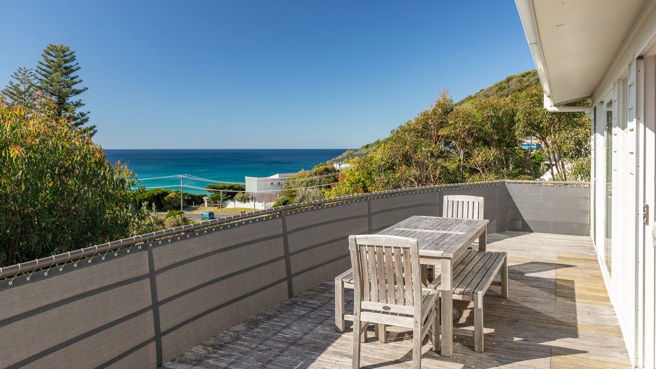 Outdoor Dining with Ocean View
