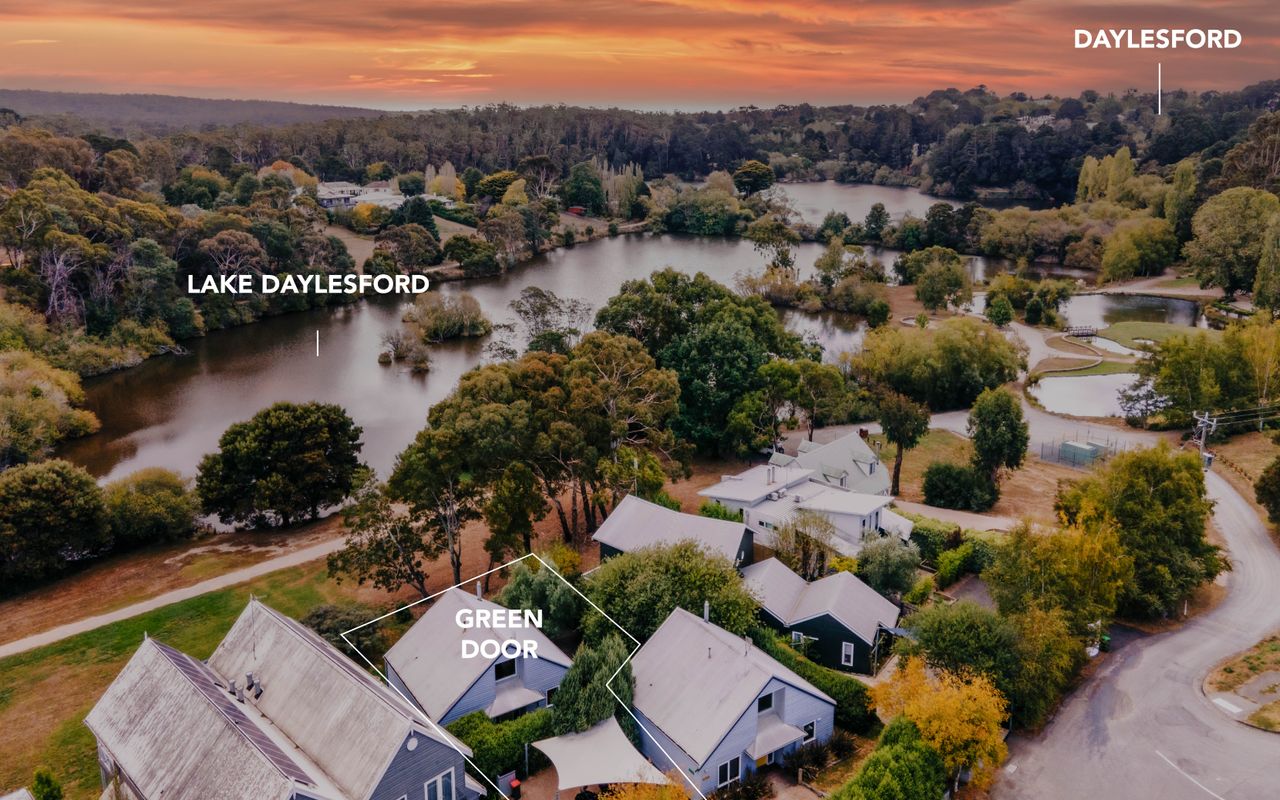 Boatshed Villas by Istana – Green Door