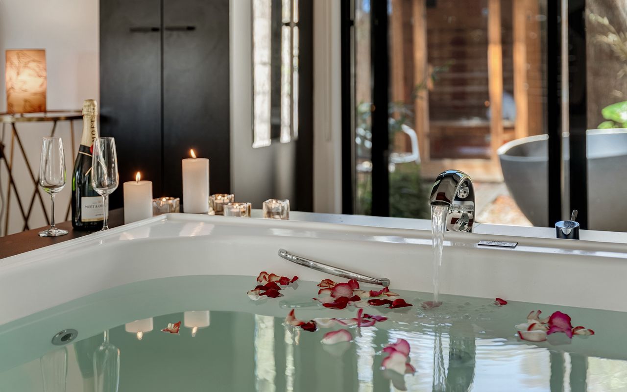 Istana Indulge – Formerly KUDOS Indulge