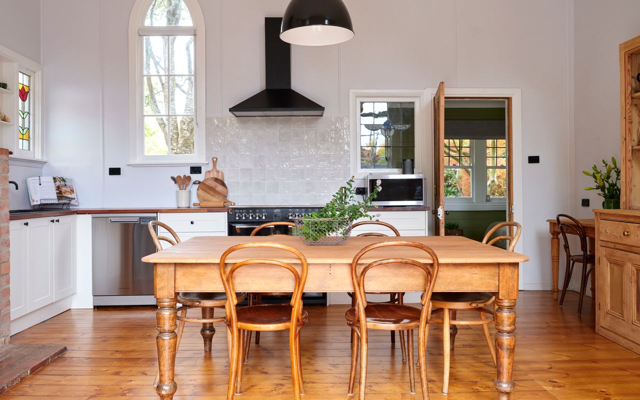 The Old Trentham Church