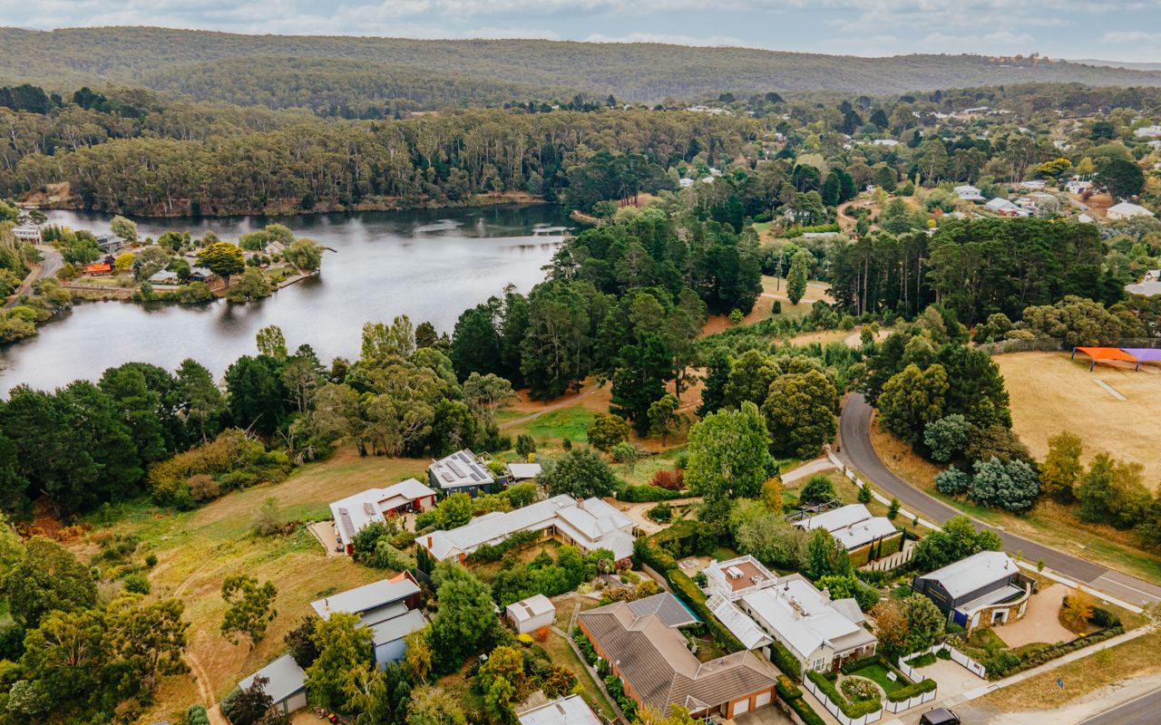 Lake Daylesford Country House