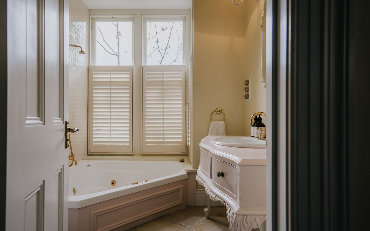 Lake Daylesford Country House