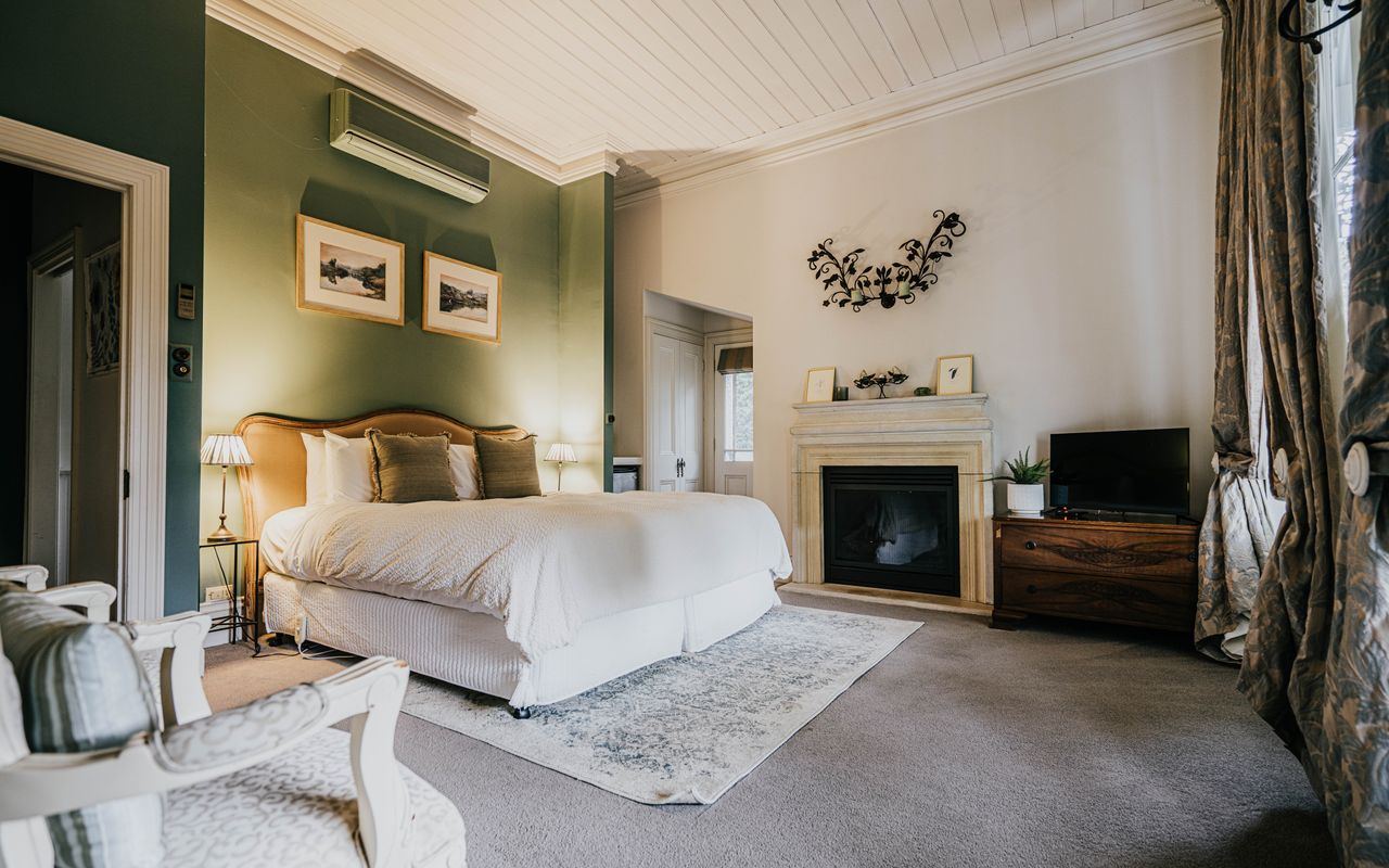 Lake Daylesford Country House