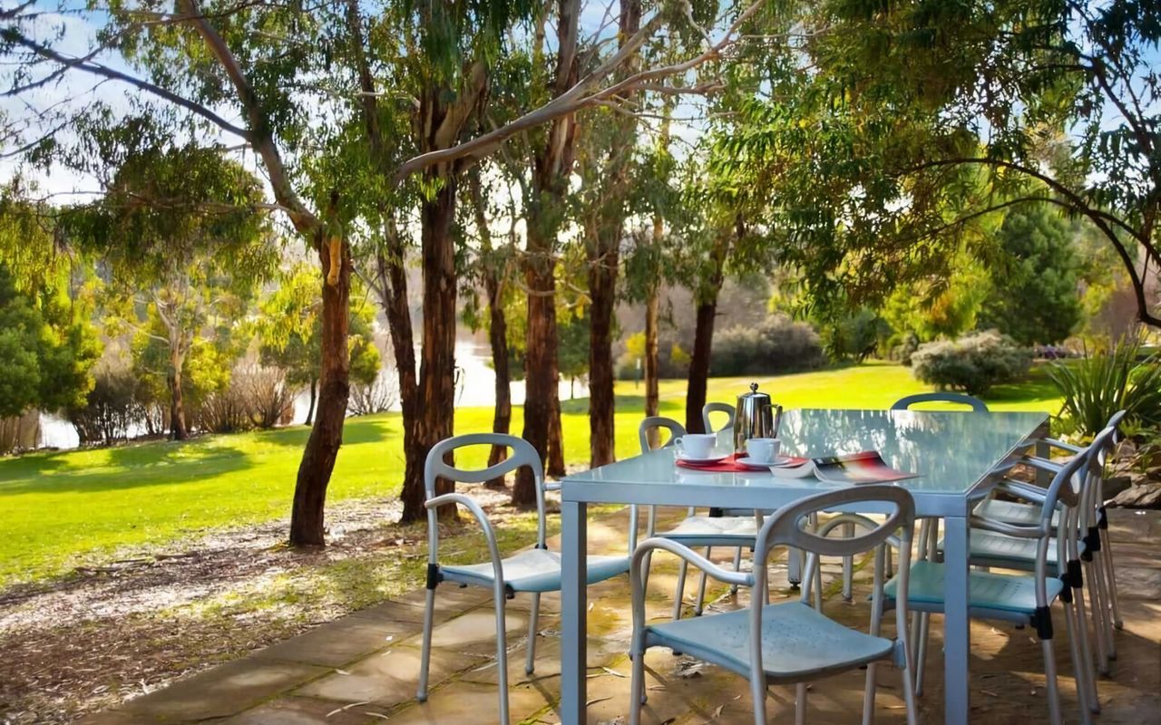 Lake Daylesford Lodge 7