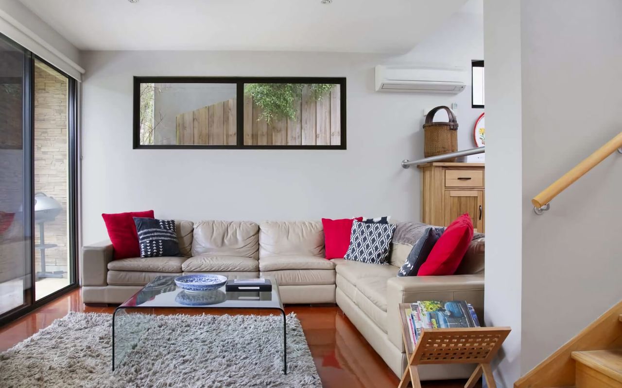 Lake Daylesford Lodge 7