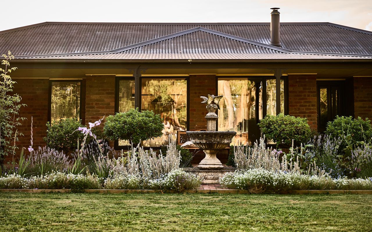 Leonards Hill House