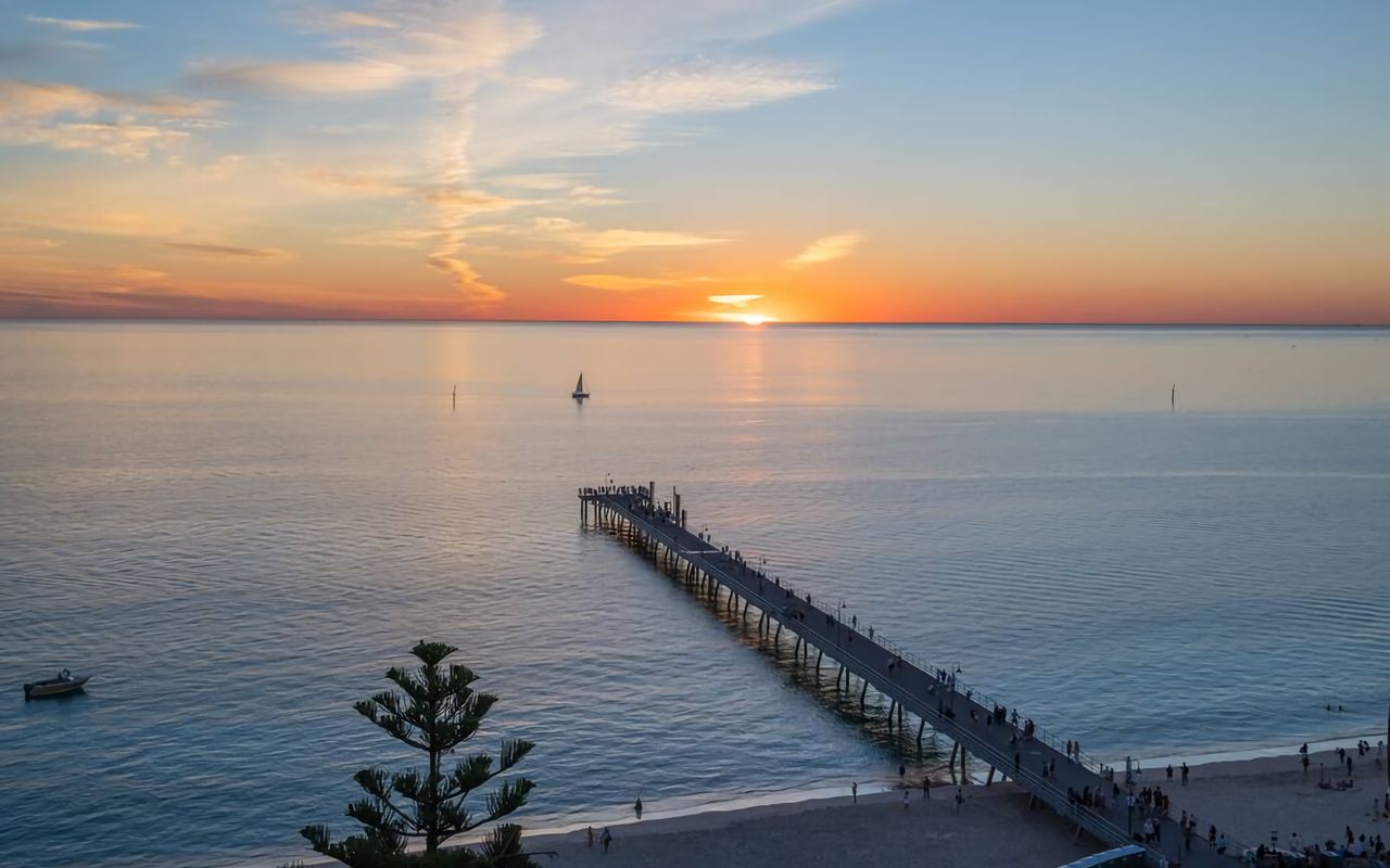 Glenelg Jetty