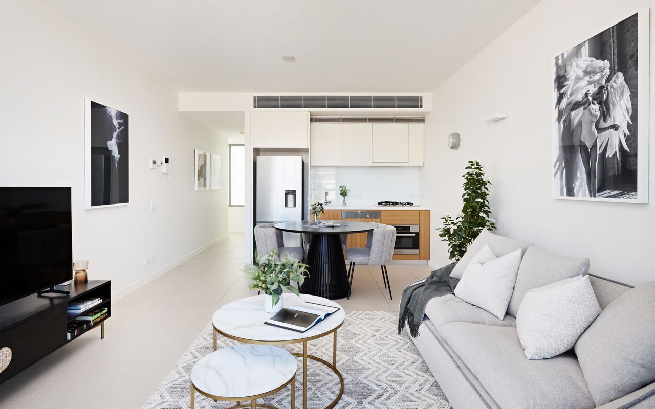 Metropolitan Woolloomooloo I90