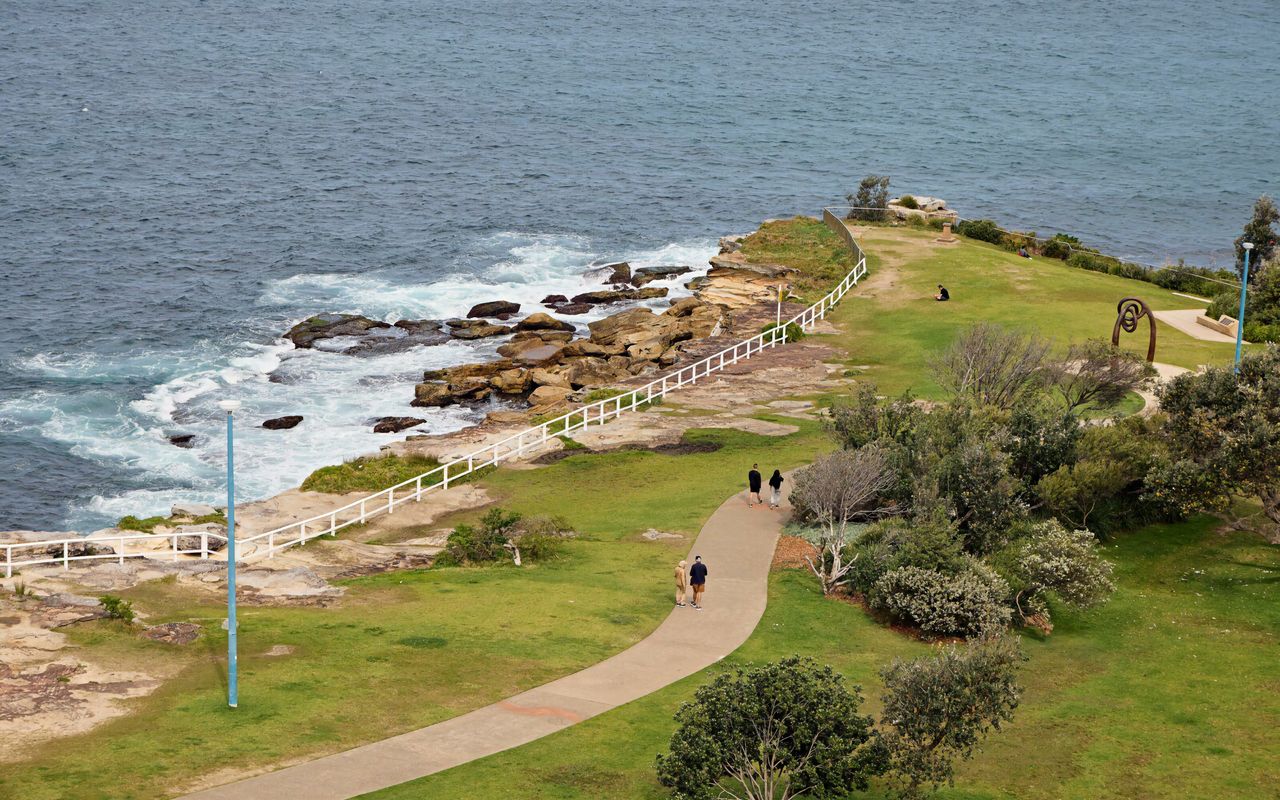 Coogee Surf View I90