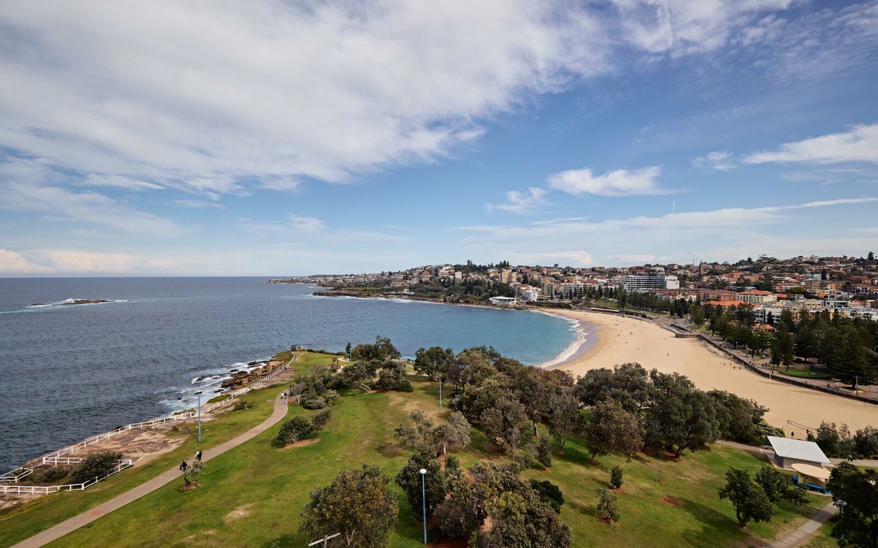 Coogee Surf View I90
