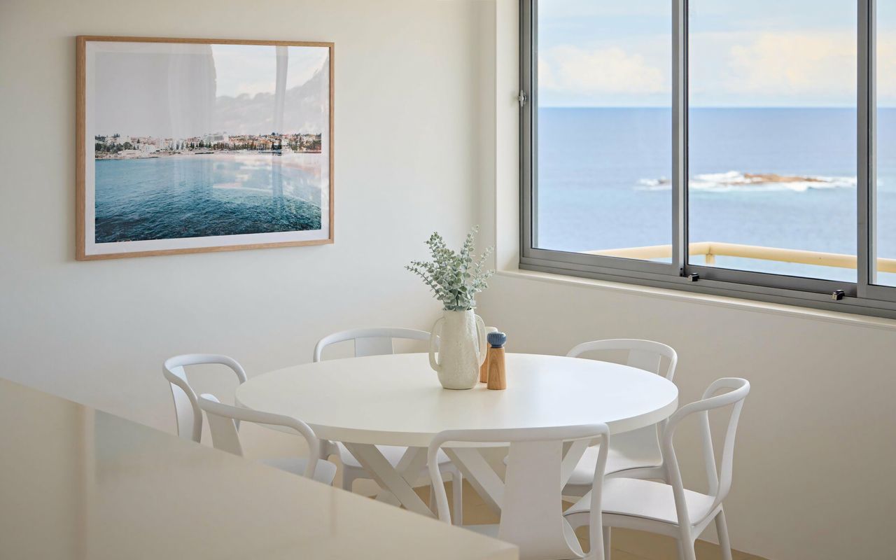 Coogee Surf View I90