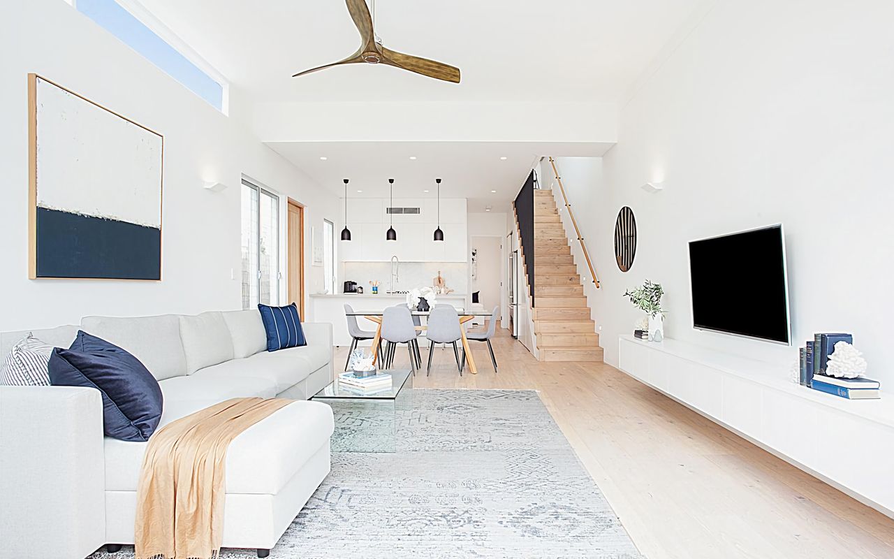 Discover a perfect blend of luxury, comfort, and modern amenities, creating an unforgettable stay in the heart of Bondi Beach