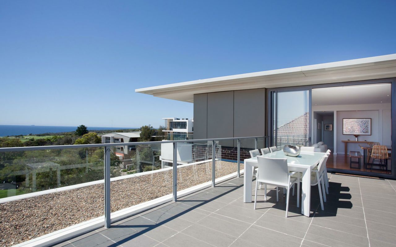 Ocean View Vista Little Bay IH