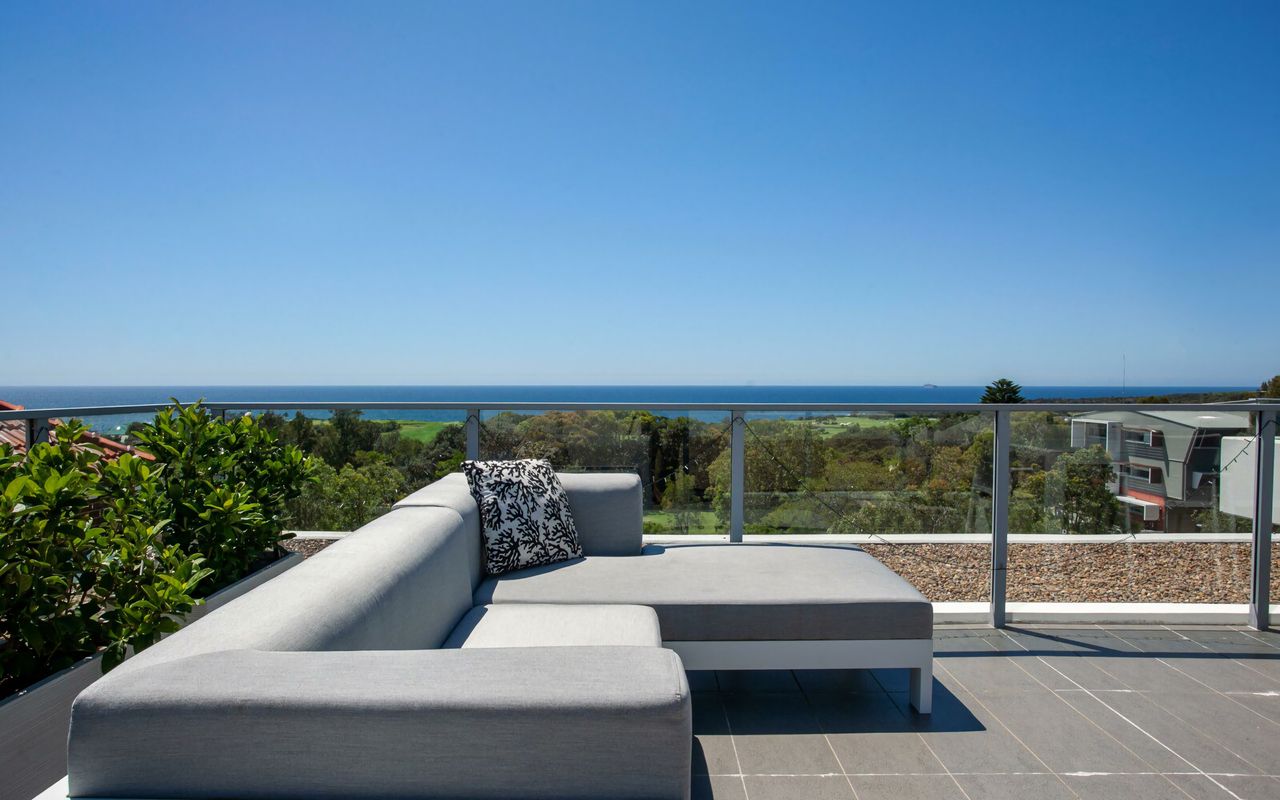 Ocean View Vista Little Bay IH