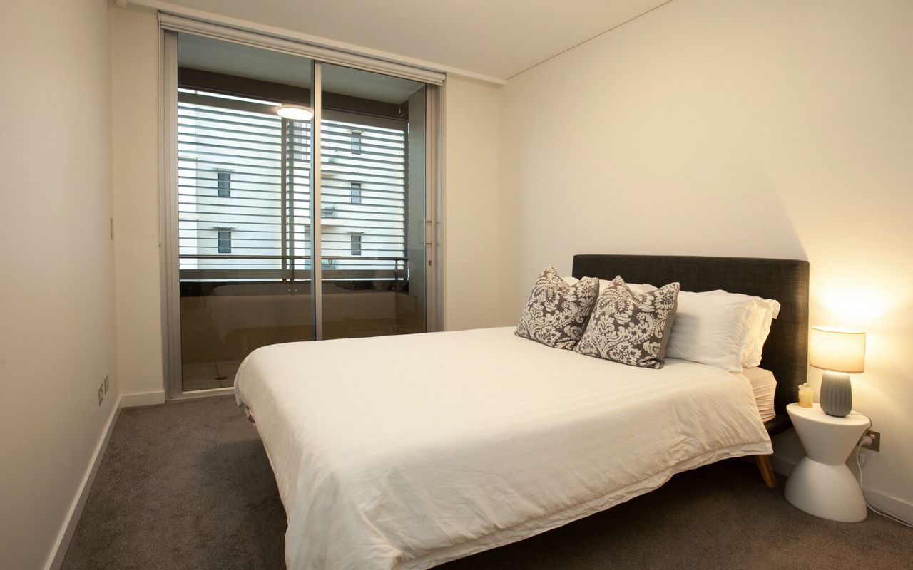 Harbour Views Pyrmont IH