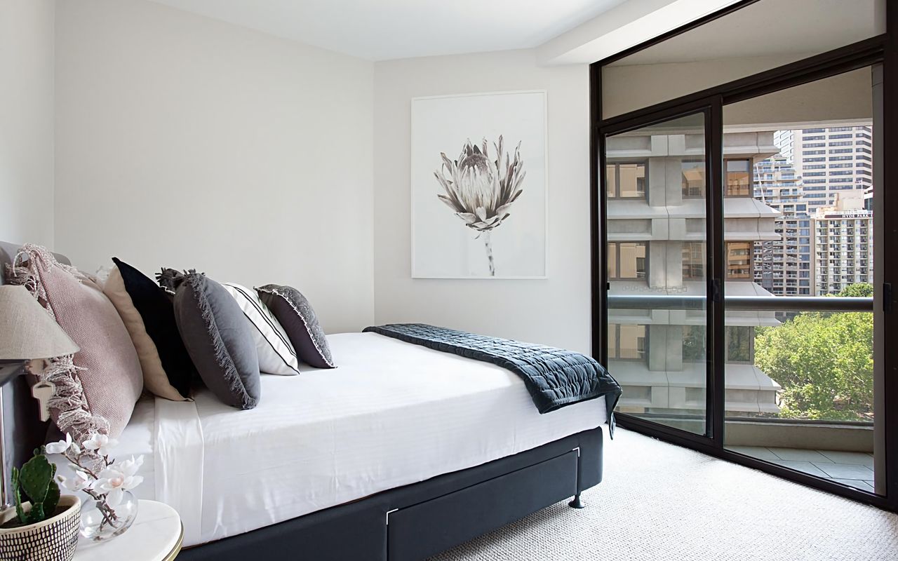 Hydeaway Luxe City Apartment I90