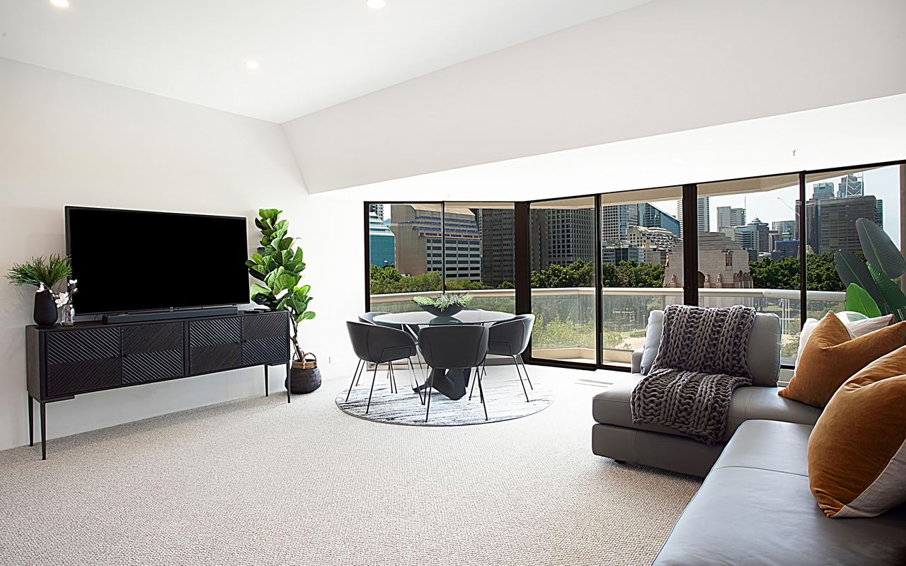 Hydeaway Luxe City Apartment I90