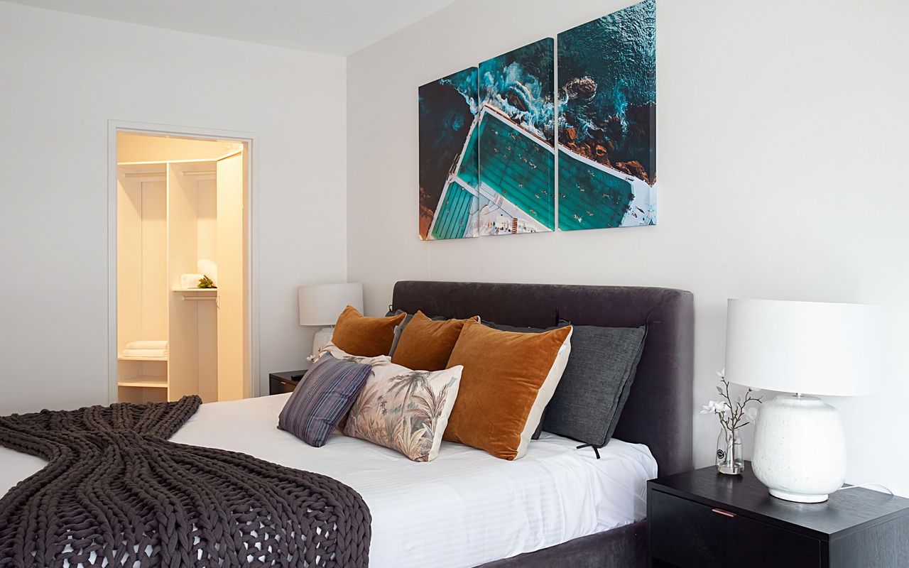 Hydeaway Luxe City Apartment I90