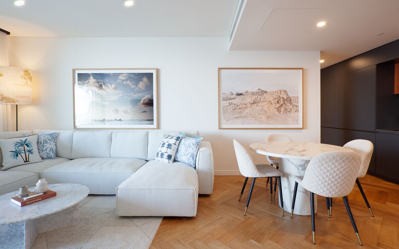 Prestige City Chic I90
