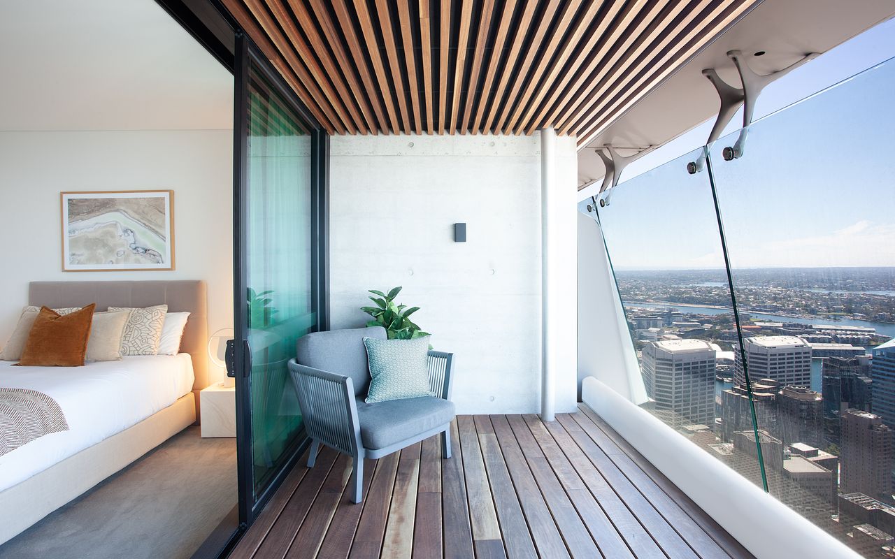 Prestige City Chic I90