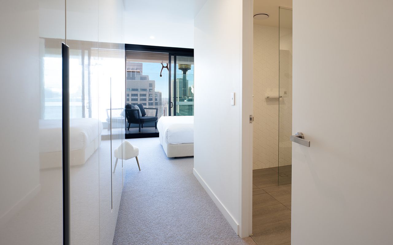 Prestige City Chic I90