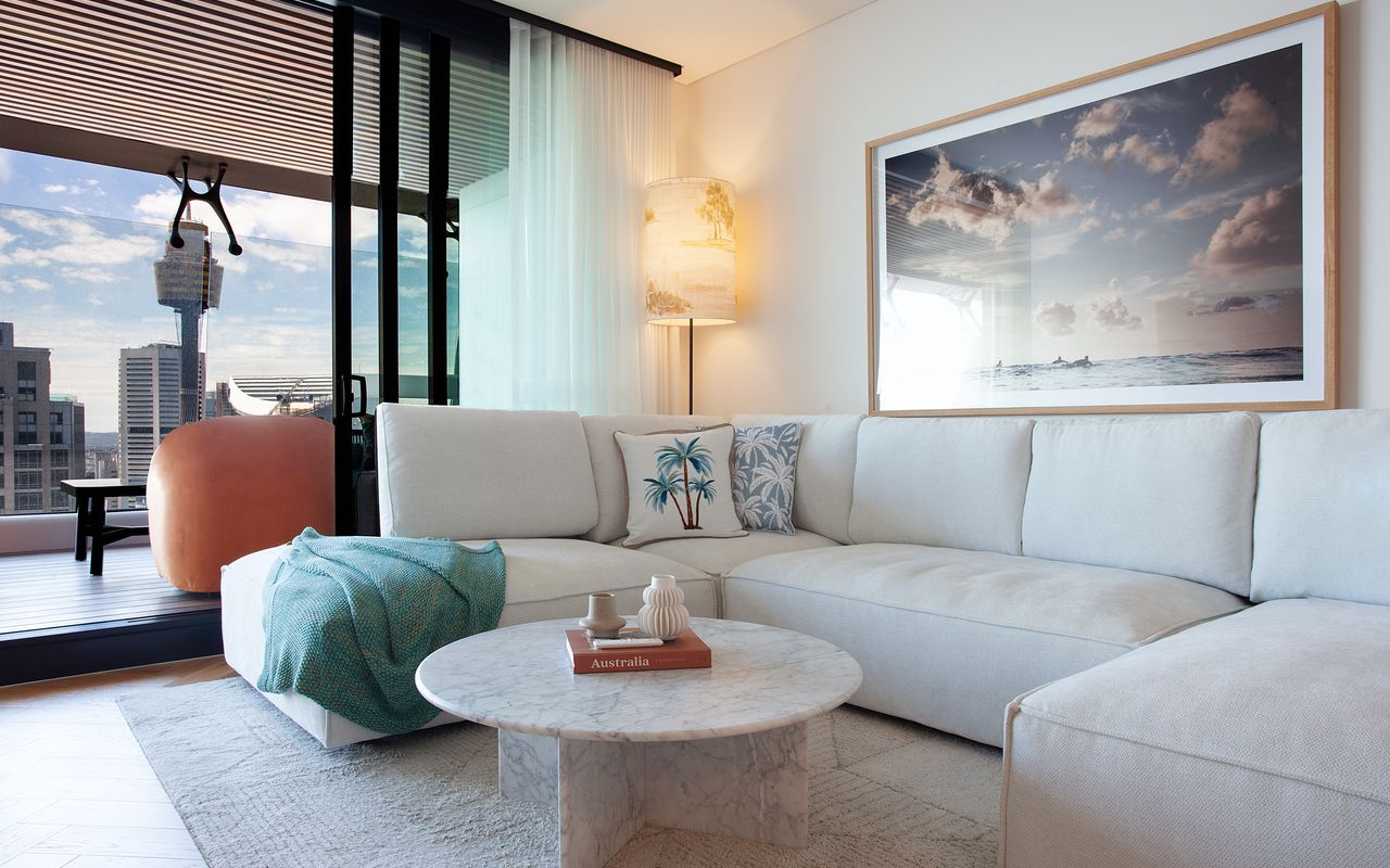 Prestige City Chic I90