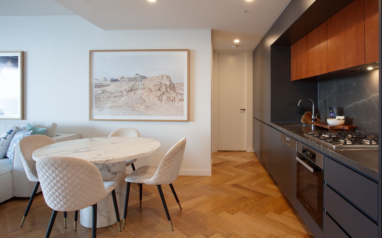 Prestige City Chic I90