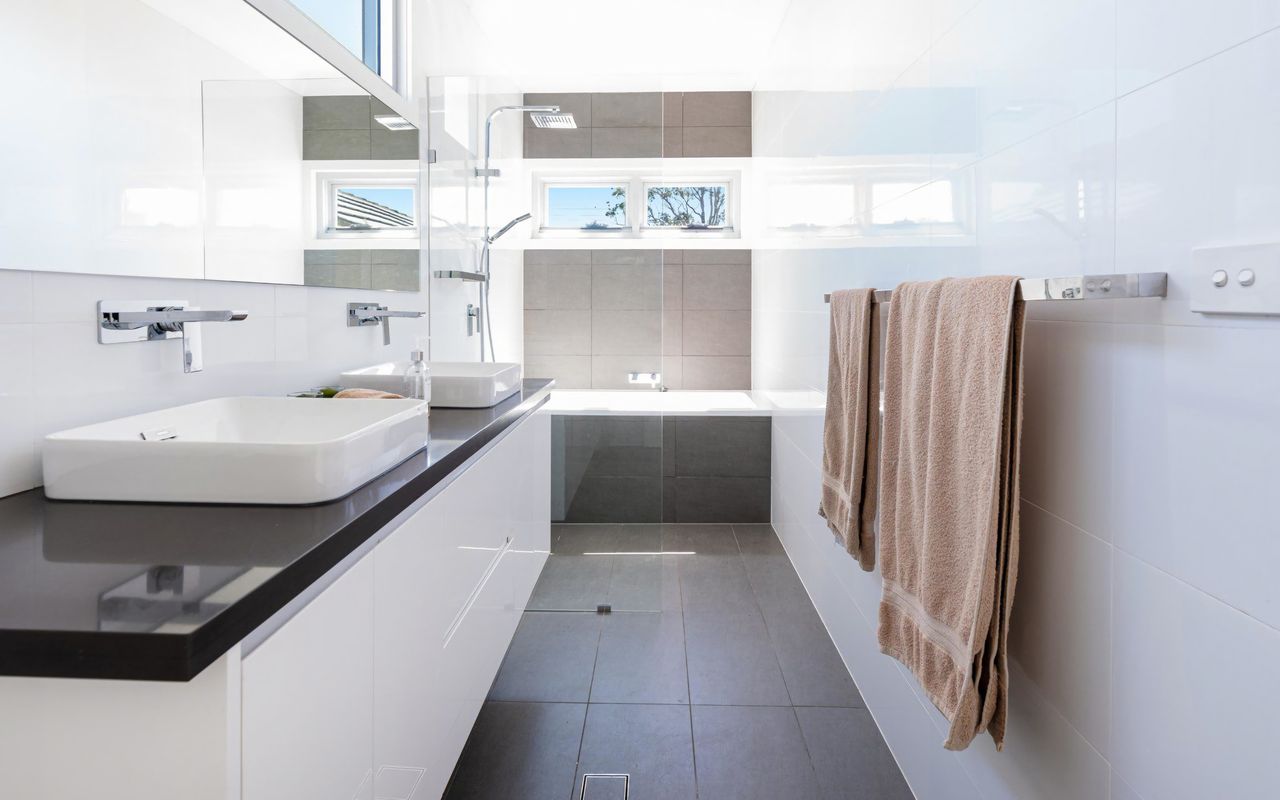 Riverview Residence RH