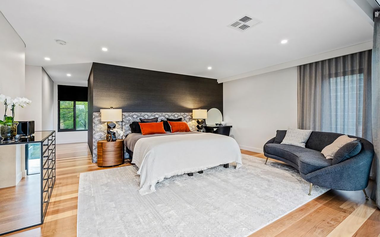 Northbridge House IH