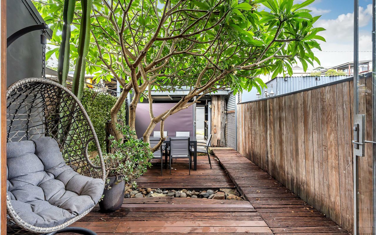 Urban Escape Glebe ISYD