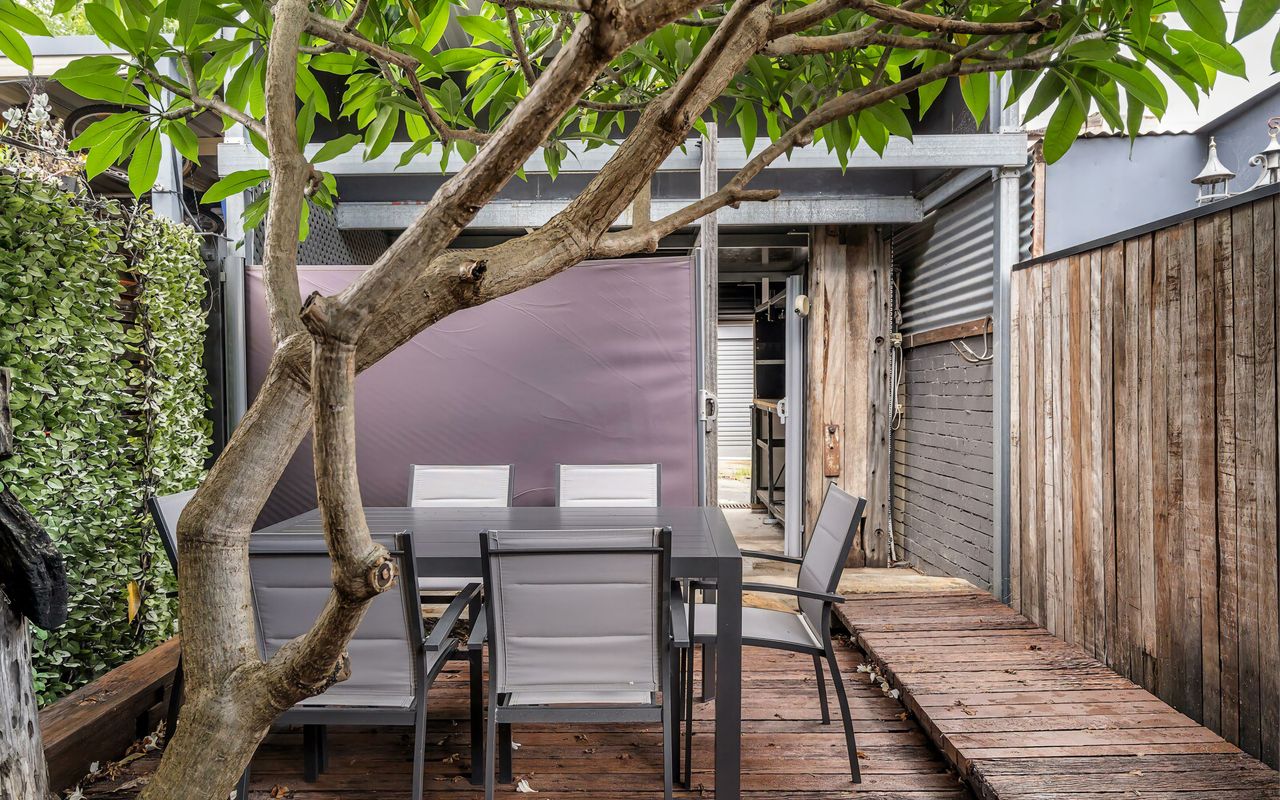 Urban Escape Glebe ISYD