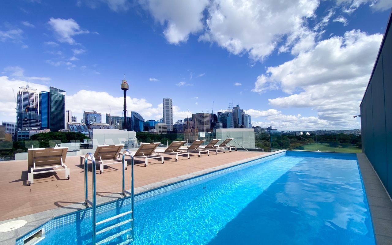 Poolside Glamour Woolloomooloo IH