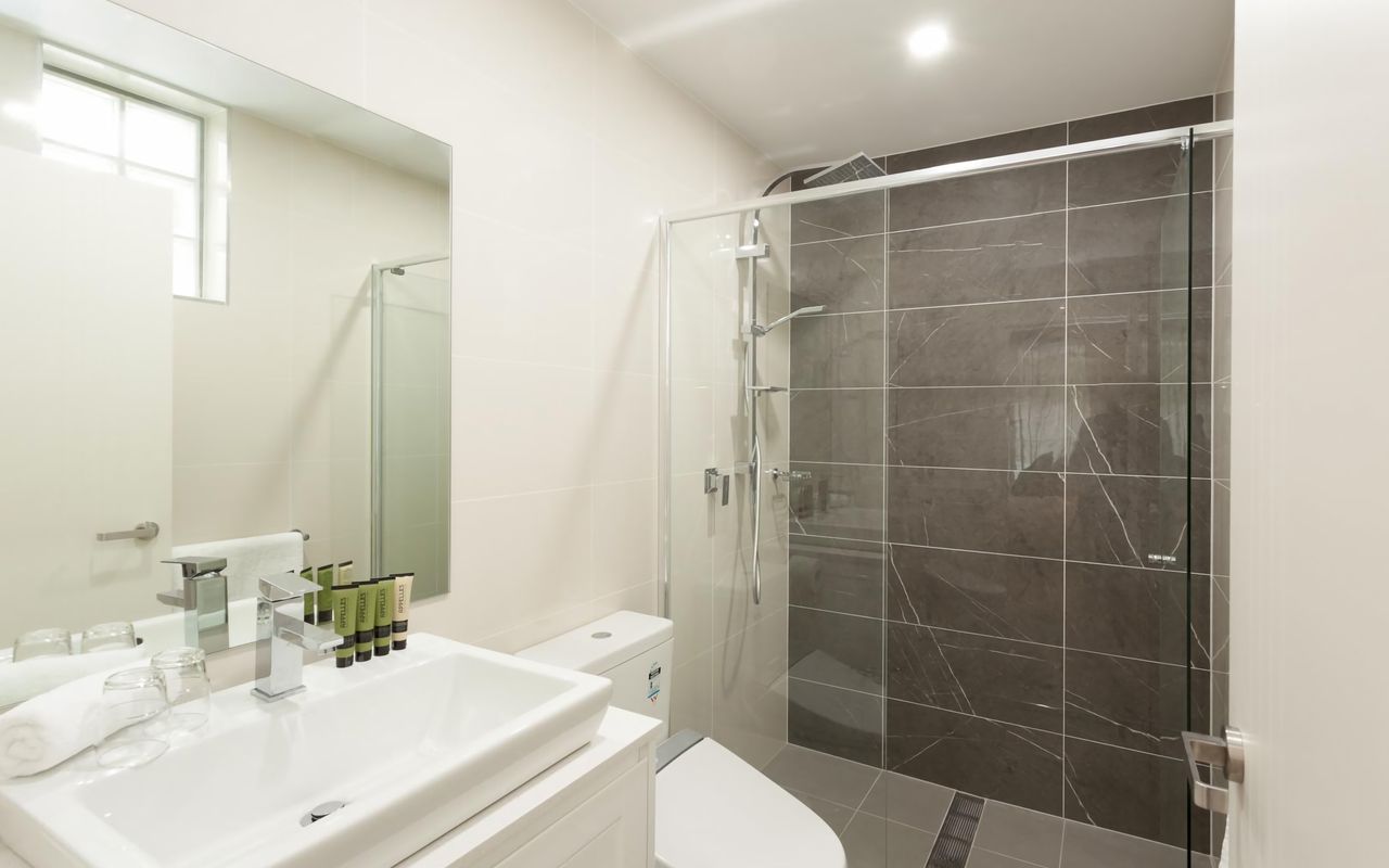 Bream Penthouse ISYD