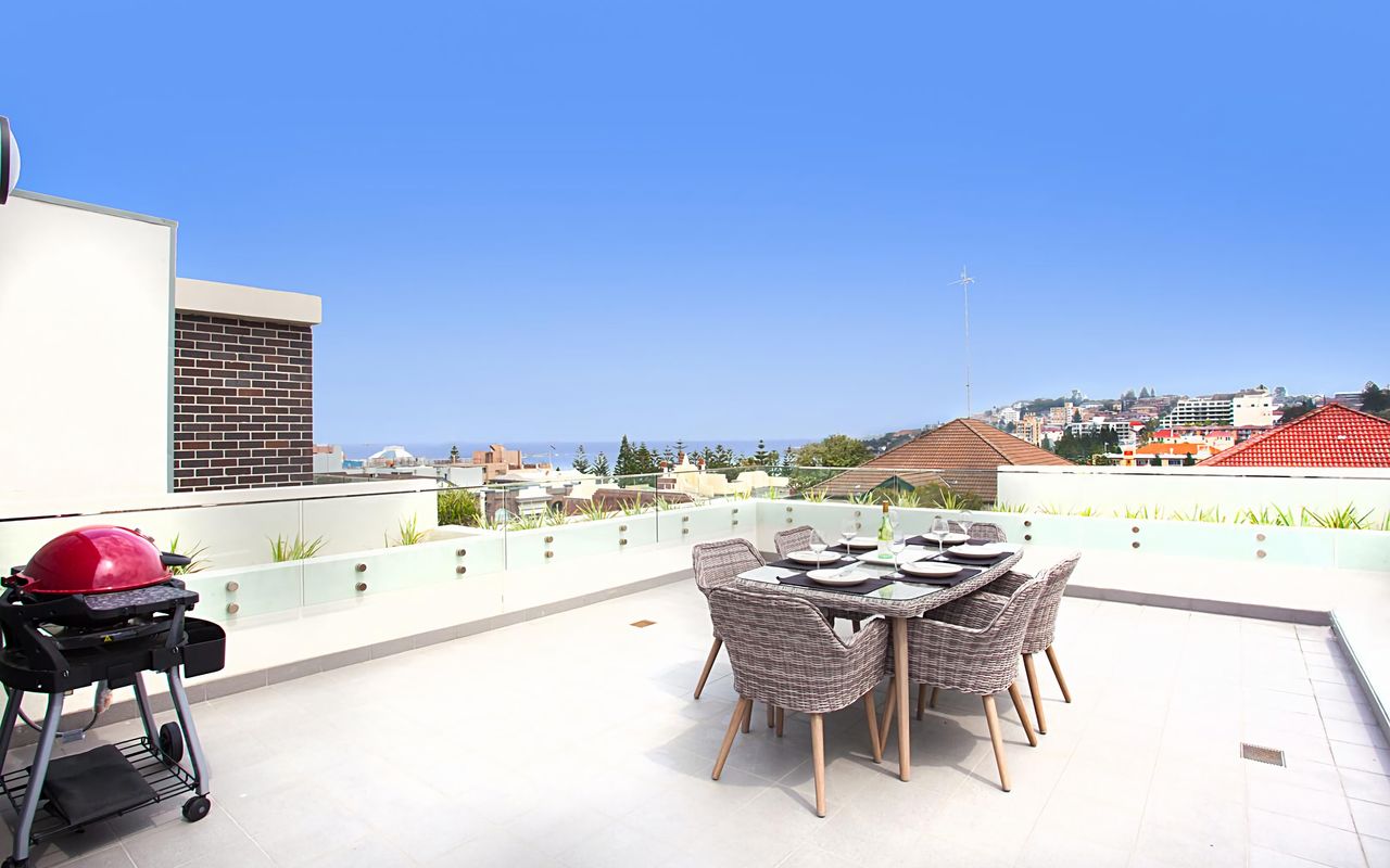 Bream Penthouse ISYD