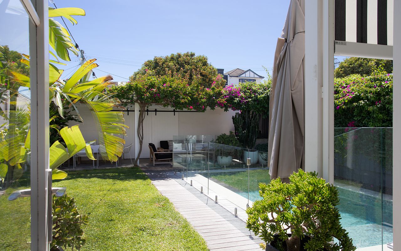 Hamptons Retreat Clovelly IH