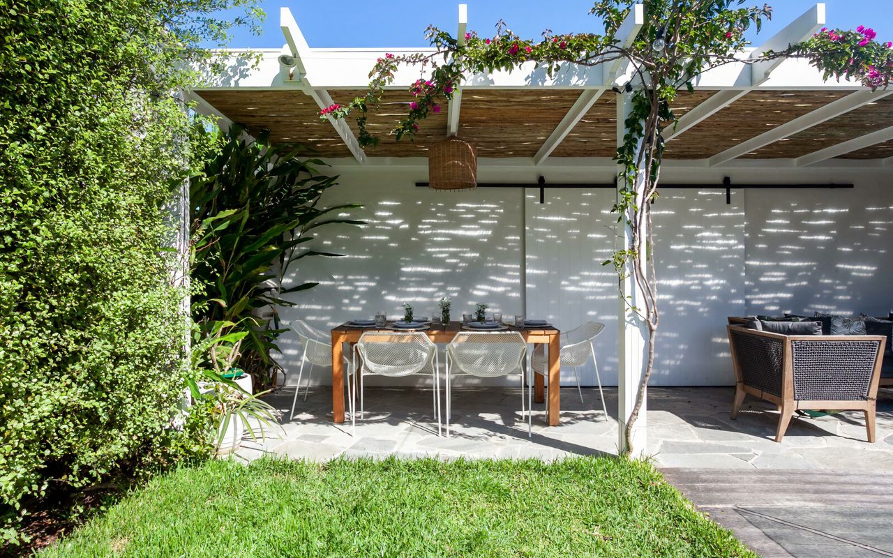 Hamptons Retreat Clovelly IH